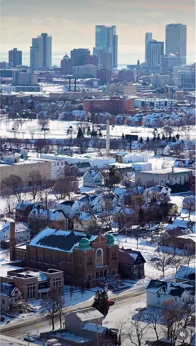 The City — Misperception location reference