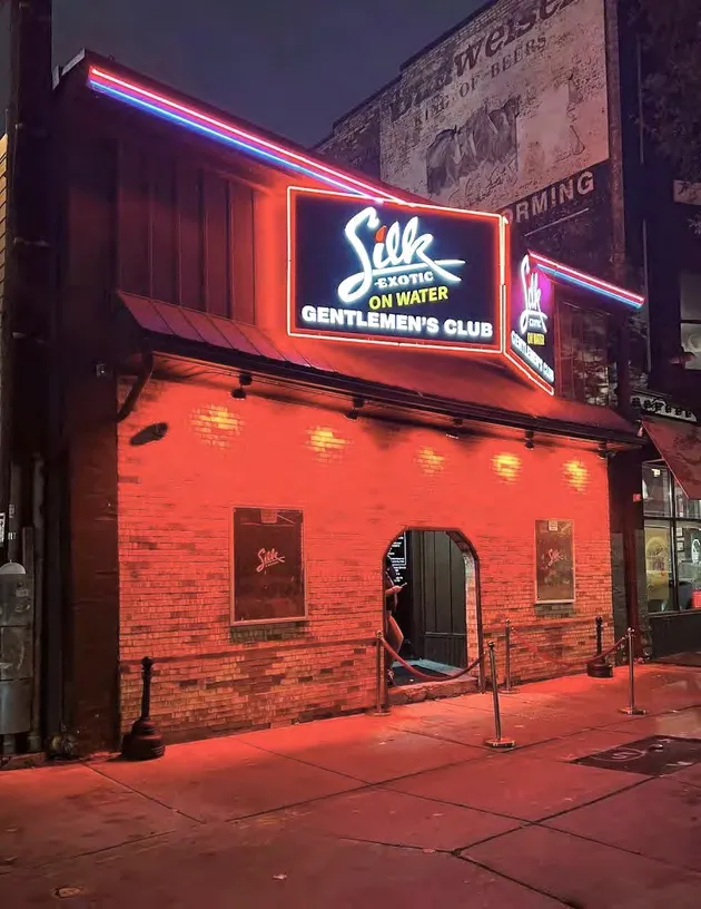 The Starlight Club — Misperception location reference